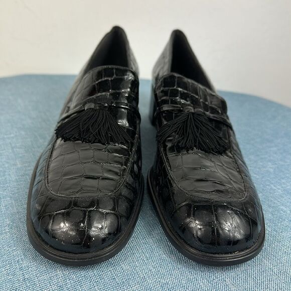 Stuart Weitzman Oxfords Vintage Black Patent Leather Loafers Size 8 M - Picture 3 of 11